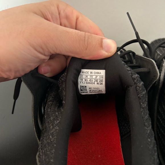 Adidas Ultraboost - Picture 5 of 9